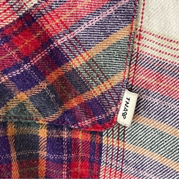 Aritzia TNA Boyfriend Fit Plaid Hooded Flannel Shirt Size M - Picture 4 of 7